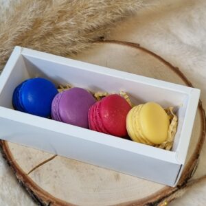 Coffret macarons – déclinaison de Monoï